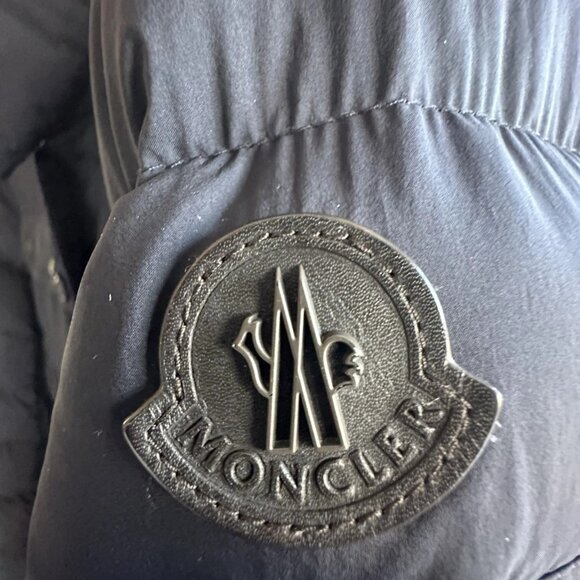 MONCLER LAGGINHORN FIELD JACKET (NAVY) Size 2 Men's - Picture 8 of 11